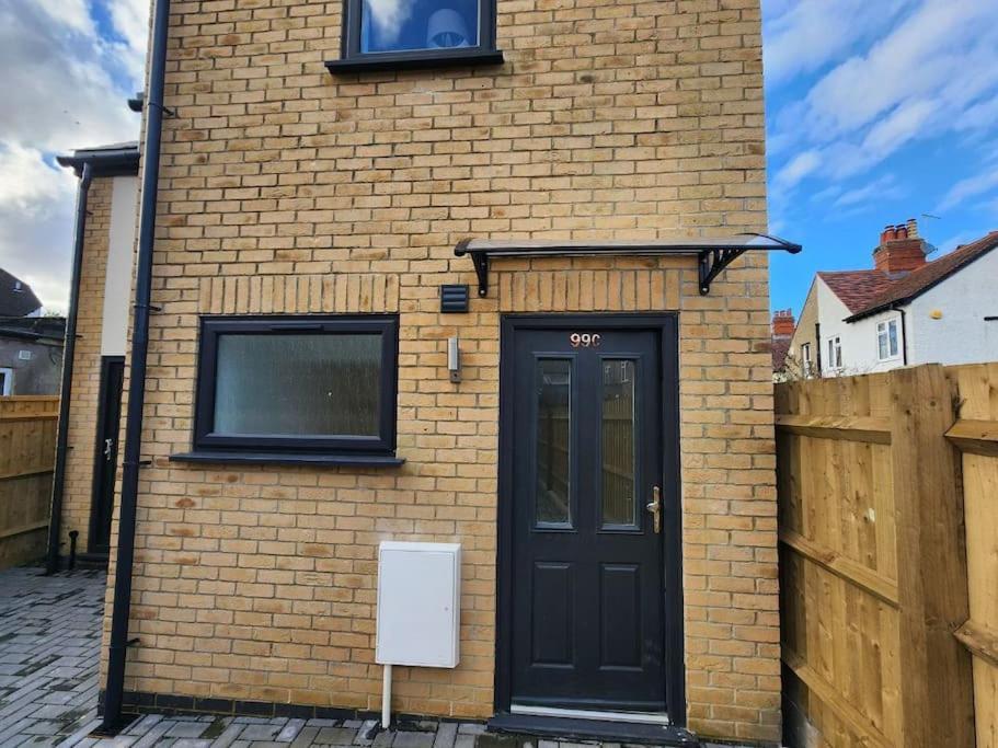 Charming New 2Br Detached House-Central Headington- Wi-Fi, Netflix, Top Location Οξφόρδη Εξωτερικό φωτογραφία